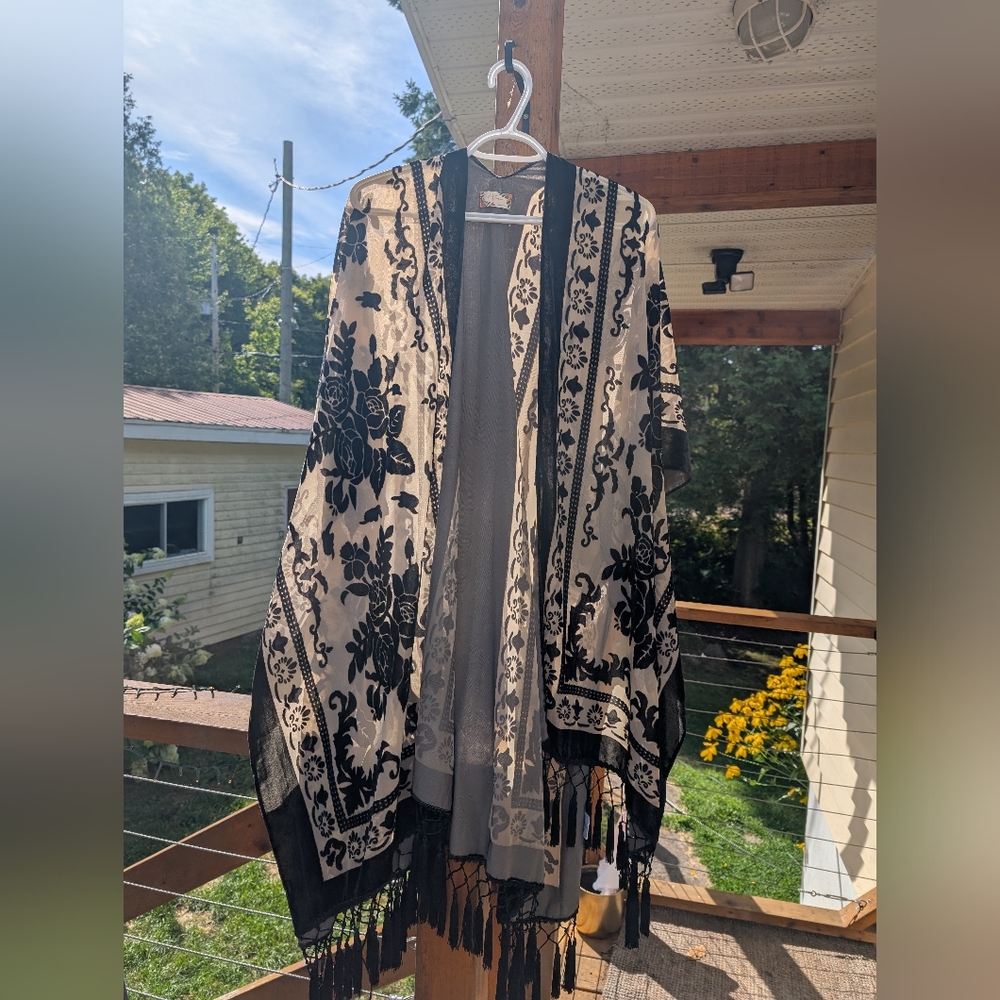 Burnt Velvet Kimono